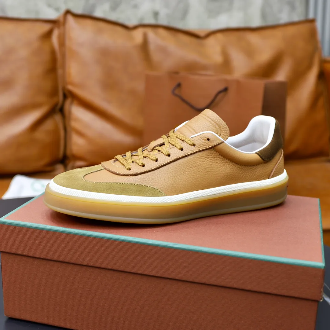 Men's Men's Shoes💰540💰••New Products•• LoroPian*_Noyo-Pianya New men's casual moral training sneakers, LP lace-up casual shoes!  Made of original imported soft cowhide and suede fabric, it highlights the sporty style. The heel is decorated with logo embossing and the original molding. The raw rubber translucent sole combined with the color welt adds a sense of modernity to the shoe. The shoe is overall refreshing and easy to match with style. It has a full cowhide lining for the feet. The original box packaging at the counter comes with wooden balls and a dust bag! Size: 38-44 (.45 customized)
